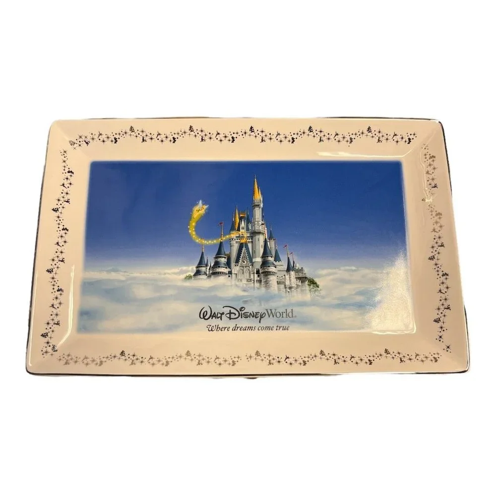 WALT DISNEY WORLD Where Dreams Come True Cinderella Castle Hanging Wall Platter - Picture 1 of 4